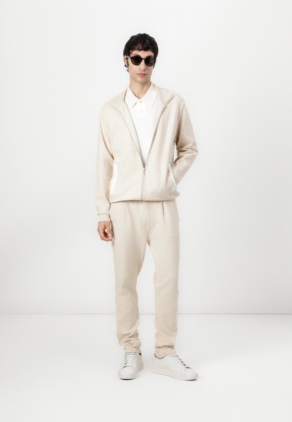 GEO TRACK PANTS - Trousers - beige3