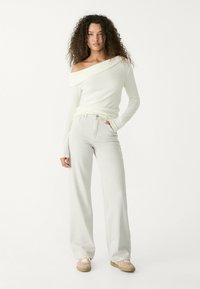 Stradivarius WIDE - Wide Leg - silver-coloured