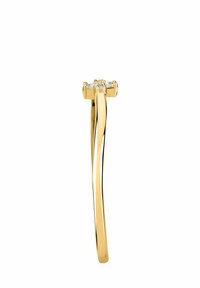 Goldring mit einem schlanken, dünnen Band und einem Cluster aus vier kleinen, klaren Steinen an der Spitze. Polierte Oberfläche, geschwungenes Design.