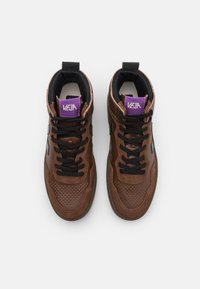 Veja V-95 - Zapatillas altas - walnut/black