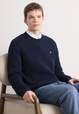 TEXTURED C NECK - Strickpullover - marine