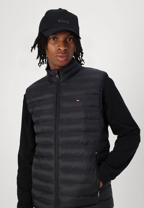 CORE PACKABLE VEST - Waistcoat2