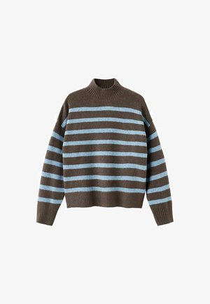 Hnedý pletený sveter s modrými a tmavohnedými horizontálnymi pruhmi, rebrovaným výstrihom a lemom. Voľný strih a dlhé rukávy. Mäkka textúra.