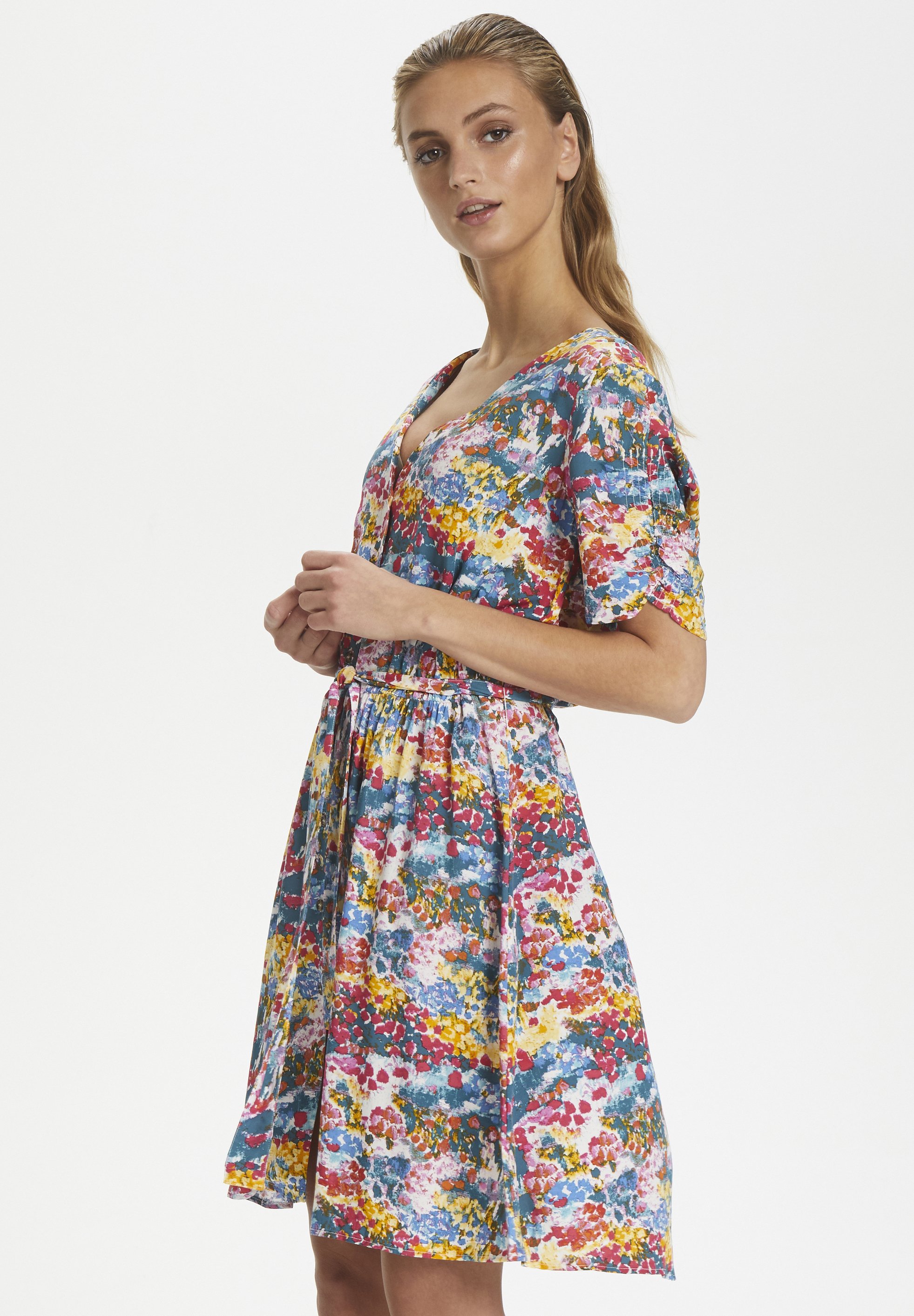 Soaked in Luxury SLARJANA DRESS SS Skjortklänning multi Soaked in Luxury SLARJANA DRESS SS Skjortklänning multi