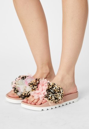 SLIDE WITH PRINTED FLOWERS - Mules - pink