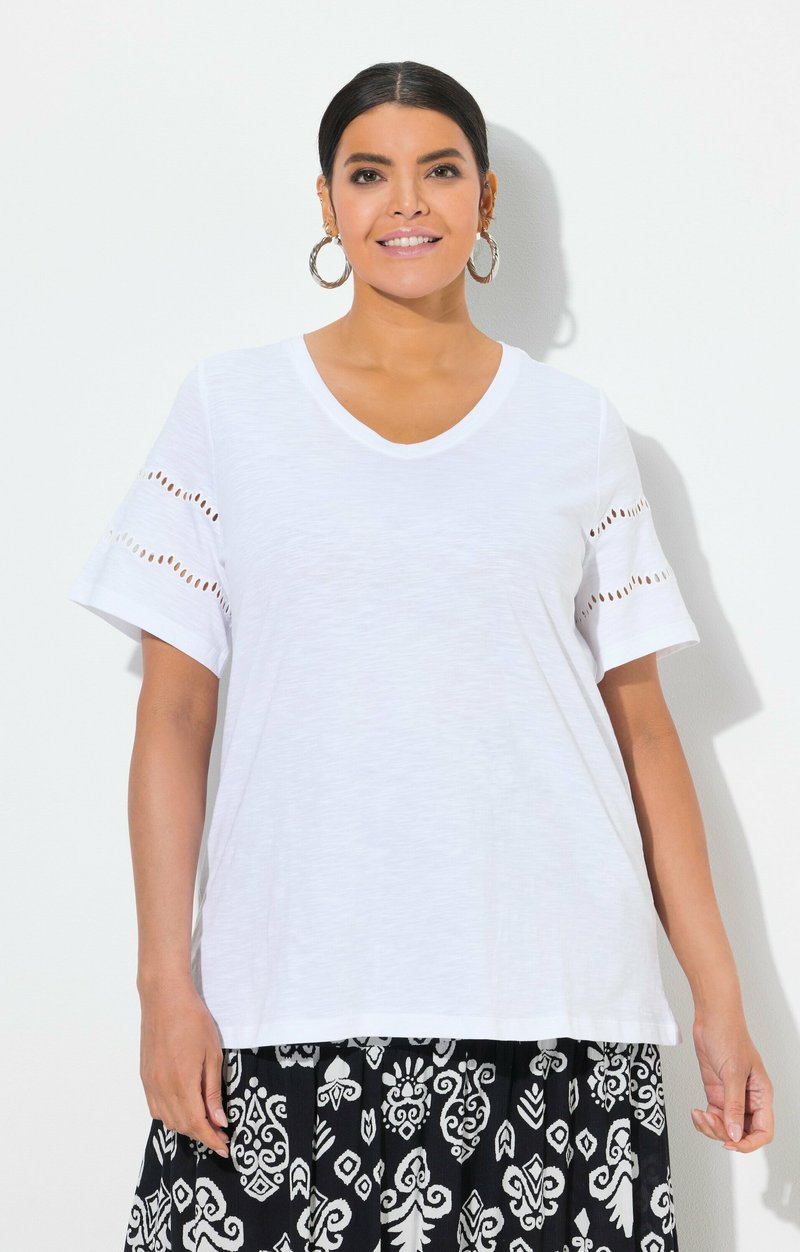 Ulla Popken OPENWORK DETAIL SHORT SLEEVE - Triko s potiskem - snow white