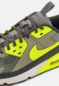 Nike Sportswear AIR MAX 90 DRIFT - Matalavartiset tennarit - light army/volt/cargo khaki
