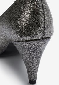 Next Decolleté - silver-coloured