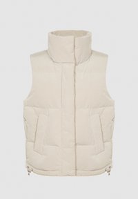 Beżowa pikowana kamizelka z wysokim kołnierzem, zamkiem błyskawicznym z przodu, dwoma bocznymi kieszeniami oraz subtelnym poziomym pikowaniem. Z metalicznymi dodatkami.