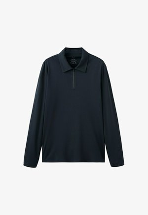 Zwart poloshirt met lange mouwen, een halve ritssluiting aan de voorkant en een klassieke kraag, weergegeven op een witte achtergrond.