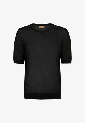 Top noir en maille à manches courtes avec col rond, poignets et ourlet côtelés, texture subtile, et une petite étiquette beige au niveau du col.