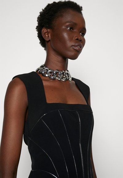 Et Ochs - Suknia balowa