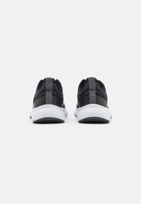 adidas Performance FLUIDUP - Sapatilha de treino - core black/footwear white/grey five