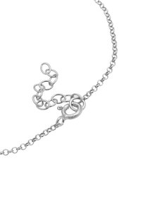 Collar de cadena de plata con un diseño de eslabones redondeados, que cuenta con un cierre de langosta y una cadena de extensión ajustable para mayor flexibilidad en el tamaño.