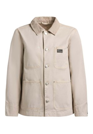 Beige Knopfleistenjacke mit Cord-Kragen, drei aufgesetzten Fronttaschen, langen Ärmeln und einem kleinen Markenetikett auf der linken Brusttasche.