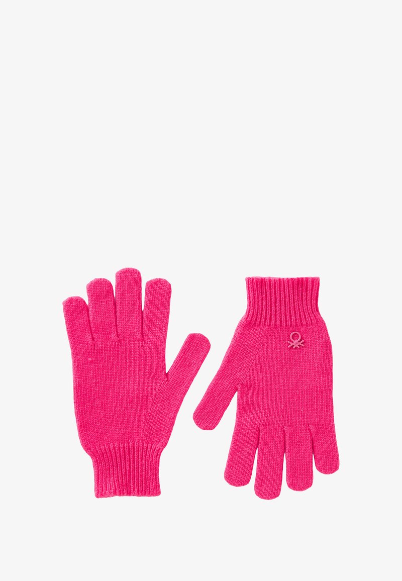 Guanti lavorati a maglia di un vivace rosa, con polsini a coste e un piccolo logo decorativo.