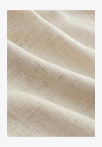 Ausgewählt, natural