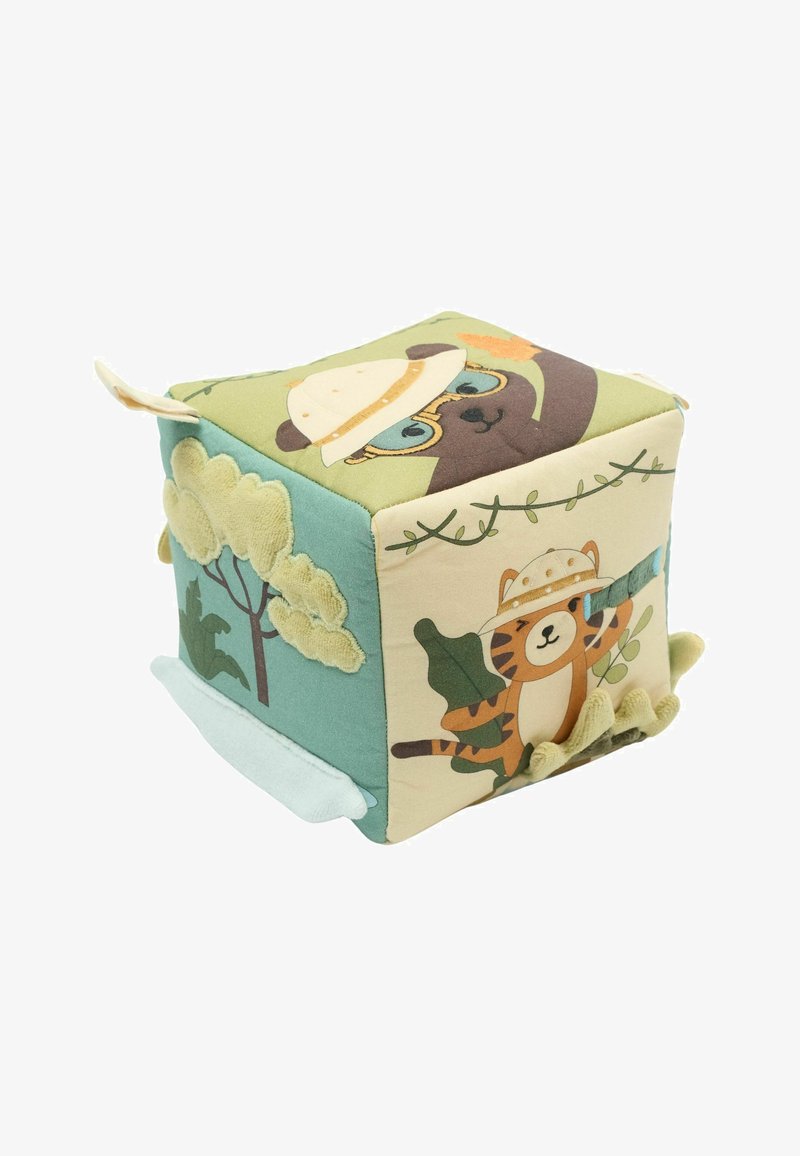 Cub de țesătură moale în verde, crem și maro, cu ilustrații de animale. Include accente texturate, motive din plante și detalii pufoase jucăușe.