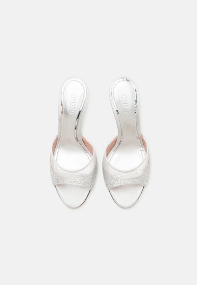 GEDEBE ISABELI MULE  - Mules à talons - white