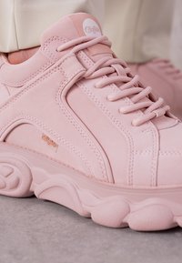 Buffalo CORIN - Sapatilhas - rose