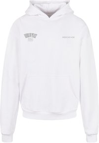 Hvid hoodie med lange ærmer, en kængurulomme og et lille logo på forsiden. Fremstillet af blødt, struktureret stof.