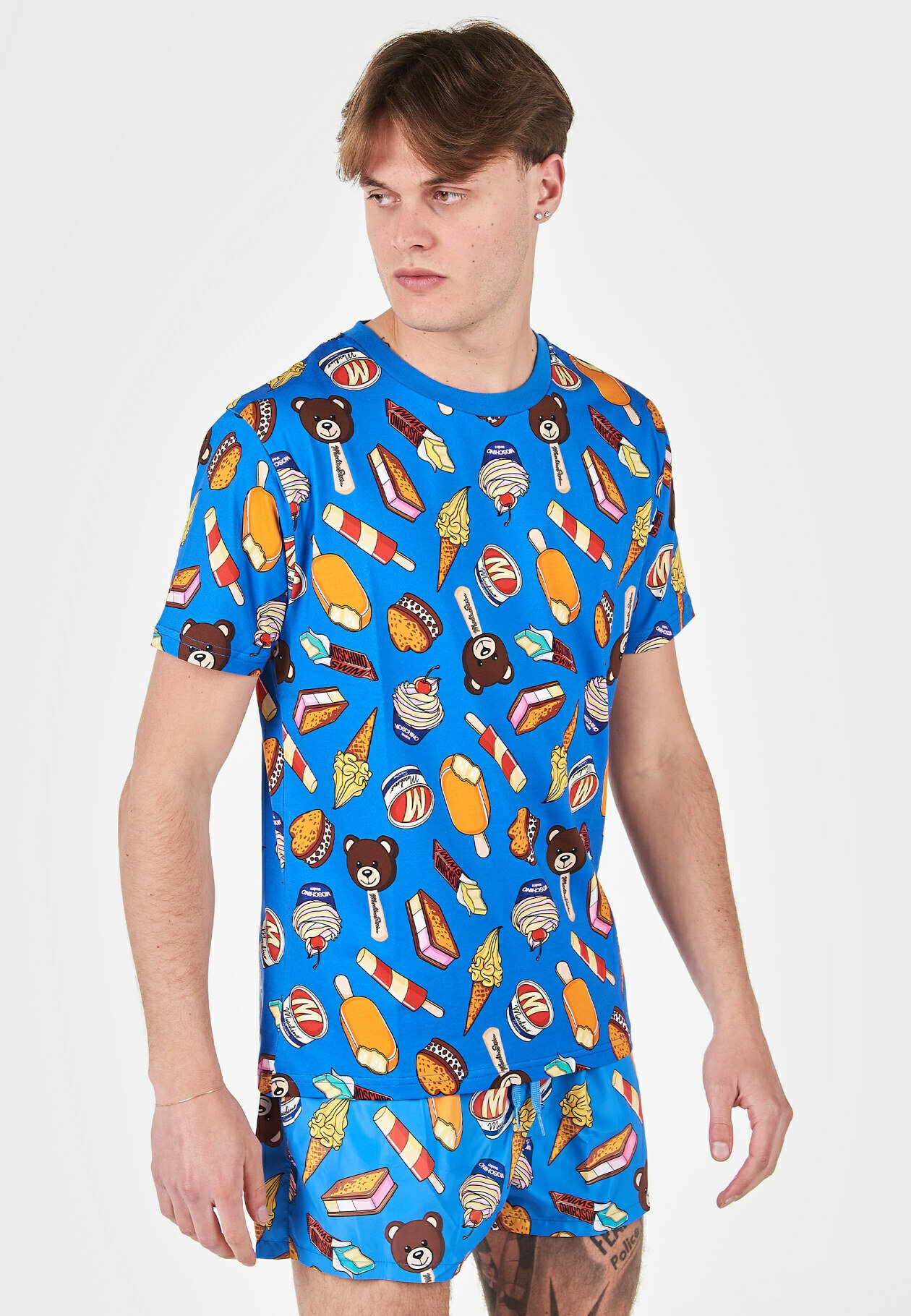 Tシャツ・カットソー Moschino SS25 T-SHIRT \"ICE CREAM\" (07090541 1001) Moispro】Tシャツ(カットソー＆Tシャツ)｜スナイデルホーム
