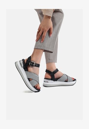 QUEEN HELENA Sandali Sportivi Platform Con Fibbia Plateau Doppia Fascia Donna X28-212 (Bianco, Sistema Taglie Calzature EU, Adulto, Donna, Numero, Media, 38