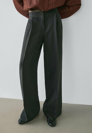 FLOWING - Pantaloni - black