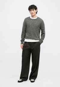 OFFICINE GENERALE EVANS FRESCO - Housut - dark coffee