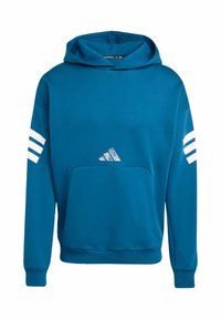 Blå huvtröja med framficka, tre vita ränder på ärmarna och Adidas-logotyp på bröstet, tillverkad av mjukt, texturerat tyg.