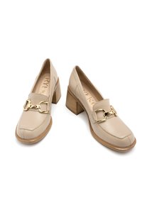 RYŁKO Półbuty wsuwane