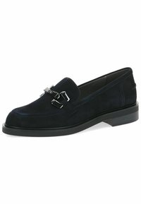 Mocasini din suede național de culoare bleumarin, cu o talpă zeagră joasă și un accent metalic argintiu pe partea din față. Textură netedă cu detalii subtile de cusătură.