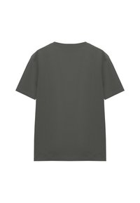 Dunkelgrünes T-Shirt mit kurzen Ärmeln, Rundhalsausschnitt und einer glatten, einfarbigen Stoffoberfläche. Keine sichtbaren Muster oder Akzente.