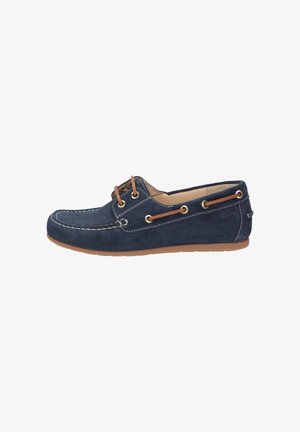 Chaussure bateau en daim bleu marine avec lacets en cuir marron clair, coutures blanches, bout rond et semelle en caoutchouc, vue de profil droit.