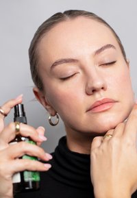 Antipodes RESURRECT CLARIFYING FACIAL TONER  - Lotion visage