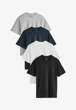 Quattro t-shirt semplici in grigio, blu navy, bianco e nero. Realizzate in tessuto uniforme con maniche corte e scollature rotonde. Senza motivi né grafiche.