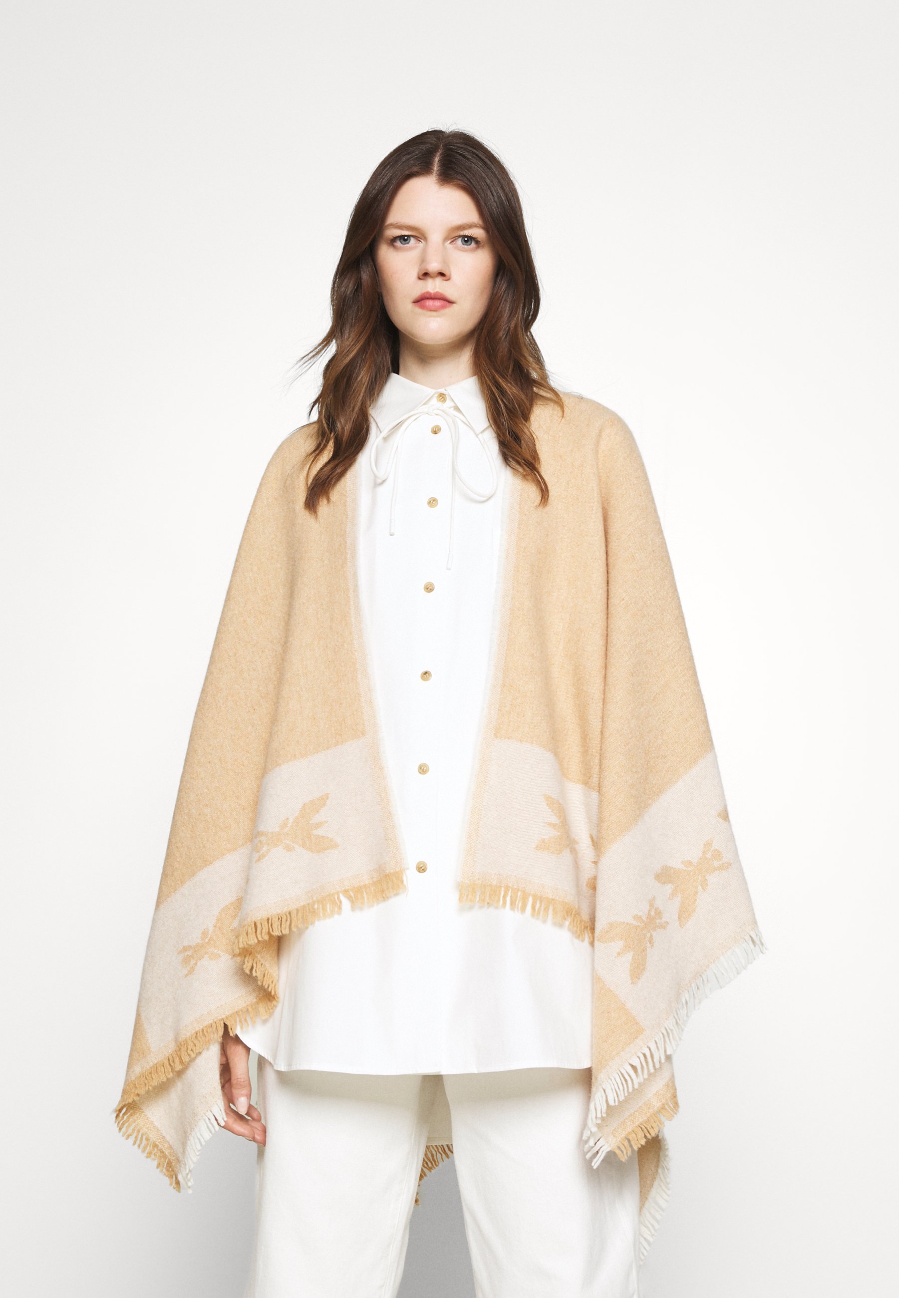 Women PONCHO MISTON - Cape Women PONCHO MISTON - Cape