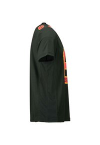 Thumbnail Image 3