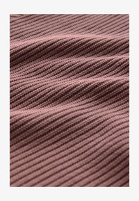 Geselecteerd, blush pink