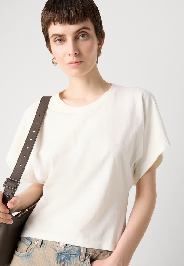 ERSI - Basic T-shirt4