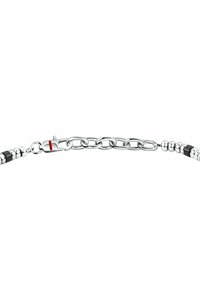 Bracciale in argento con perle sferiche e una chiusura elegante con un accento rosso; una combinazione di finiture lucide e opache.