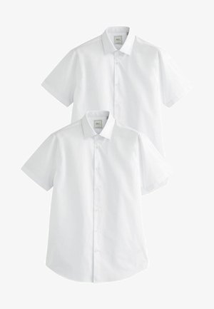 Balti trumpa rankovėmis marškiniai dviejuose pakuotėse, su mygtukais prisisegamu apykakle ir lygiu medvilninio audinio tekstūra, skirti kasdieniam dėvėjimui.