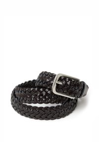 Geflochtener dunkelbrauner Ledergürtel mit einer silbernen Metallschnalle und glatter Oberfläche. Das Design verfügt über verflochtene Stränge für Flexibilität.