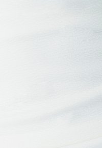 BROOKES MIDI - Vestido de tubo - white