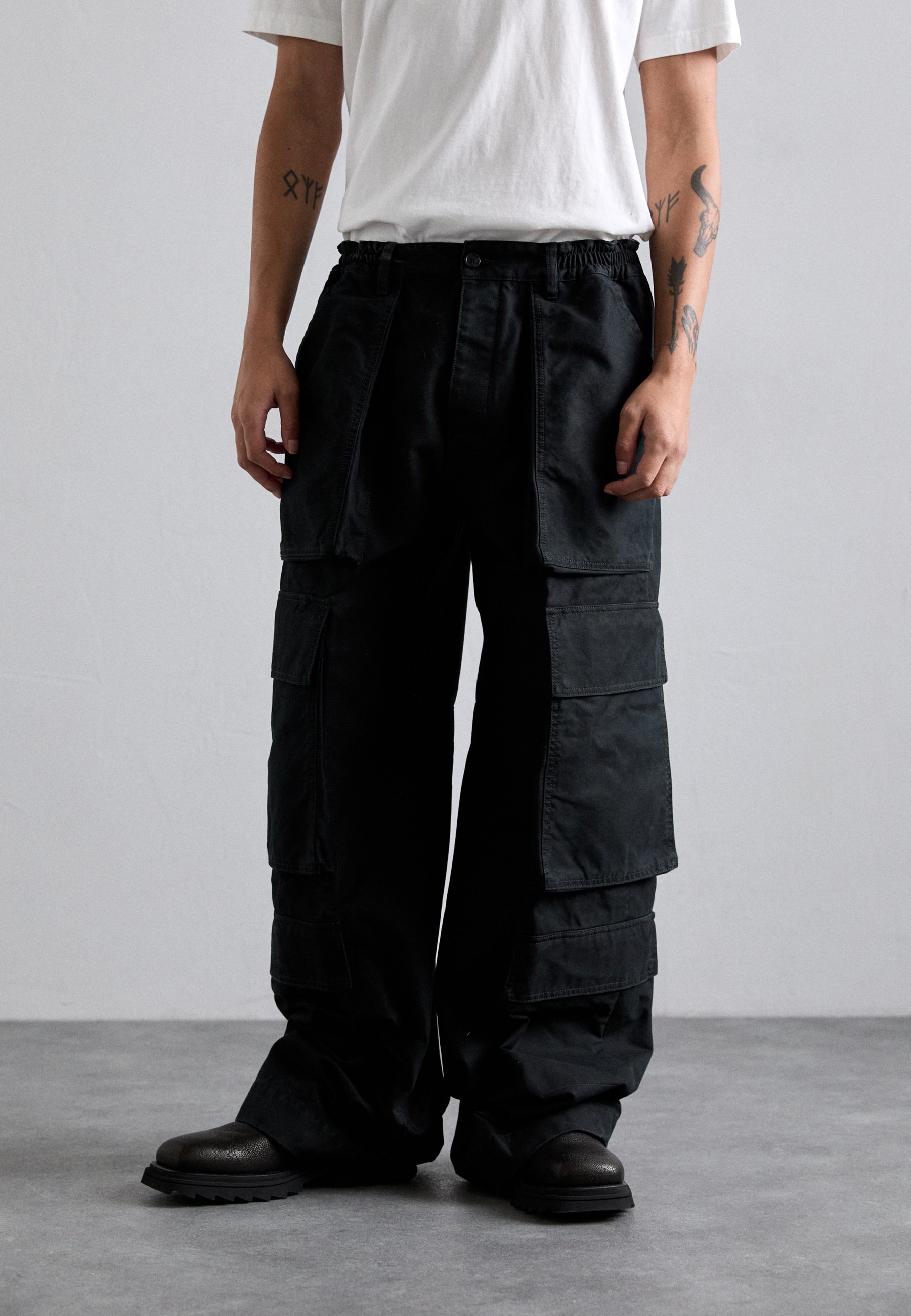 Pantaloni Cargo Neri Larghi DSQUARED2 ICON ICON BIG PANT Pantaloni