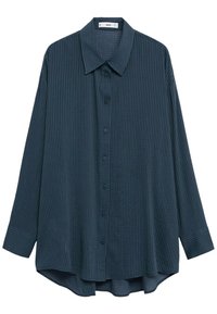 Chemise à manches longues bleu foncé à fines rayures, boutonnée, avec col et poignets, coupe décontractée, ourlet légèrement arrondi.