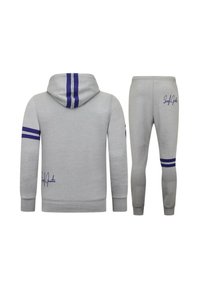 Grijze hoodie- en joggingpakset van een katoenmix; voorzien van blauwe strepen op de mouwen en broek, met geborduurde logodetails op de hoodie en joggingbroek.