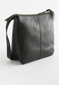 Next POCKET MESSENGER - REGULAR FIT - Rankinė per petį - leopard