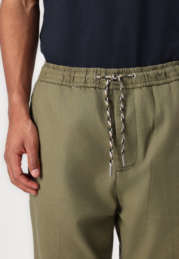 AXEL - Trousers - army olive4