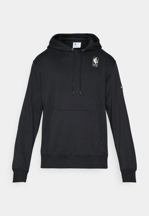 Czarna bluza z kapturem, z kieszenią z przodu, logo NBA na piersi oraz mały znak Nike na lewym rękawie.
